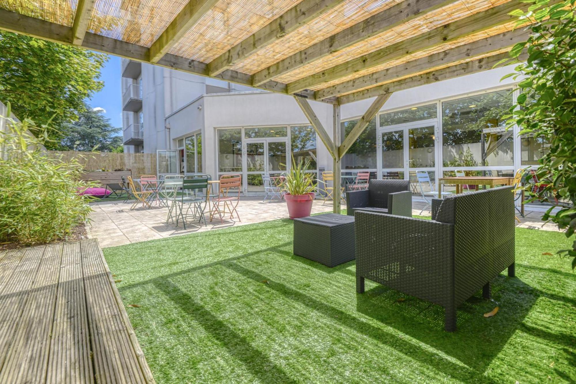 Ibis Cholet Hotel Exterior photo